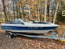 1988 Bayliner Capri 17 Without Trailer Clean Title Its a complete overhaul project but it will float and engine will...