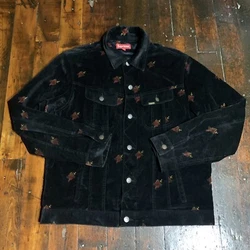 The jacket is a size large and made of high-quality velvet material. The inner lining provides both comfort and warmth,...
