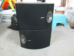 Bose 301 V Series Direct Reflecting Bookshelf Speakers. one speake broken the screen. but it is working condition. sold...