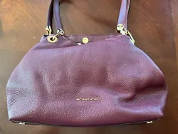 MICHAEL KORS Raven Large Leather Shoulder Bag, excellent condition.  Stored in dust bag with pillows.