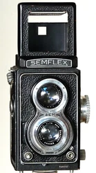 SEMFLEX AUTO 3,5 B. TLR reflex bi-objectifs. Tout fonctionne. Objectifs Ok. Excellent appareil moyen format 6x6 (120)....