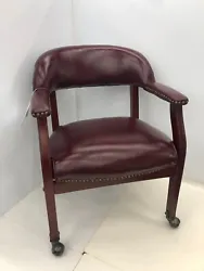 The best way to make a great first impression is by using exquisite office furniture like this guest chair for your...