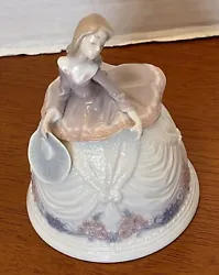 Retired SIGNED LLADRO 1993 “Sounds of Fall 