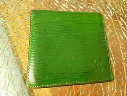 Portefeuille Louis VUITTON en cuir EPI - MARCO.