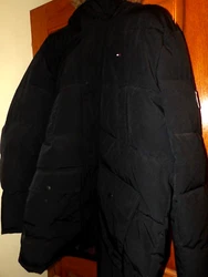 Excellent condition. Size 2XL. Water & Wind resistant. 