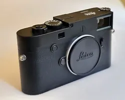 Leica M10-M Monochrom with serial number 05622716. Bought a few months ago, never used without screen protector or...