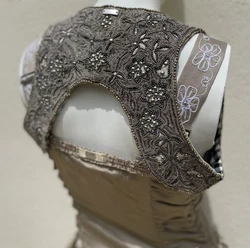 Superbe boléro -bijou de la marque HIGH USE taille 38 FR neuf avec étiquettesDoublure en cotonCoupe parfaiteSoirée,...