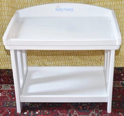 Bitty baby litho in great condition. Assembly instructions will be included with proper screws.