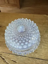 Fenton WHITE Opalescent Glass Hobnail Dresser Powder Vanity Puff/Powder Box. It’s a beauty with great texture!