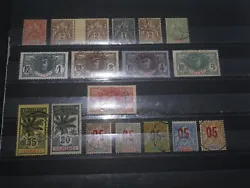 On retrouve 18 timbres neufs avec charnieres et obliteres. Bonne valeur.