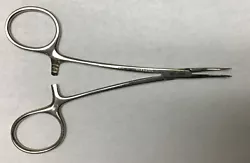 Hu-Friedy Hemostat Model #3. 5” stainless steel with curved serrated jaws.