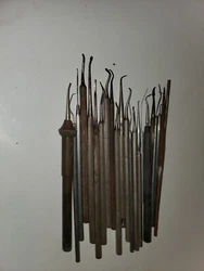 40 pieces total. Great for crafting, clay, pottery, etc.