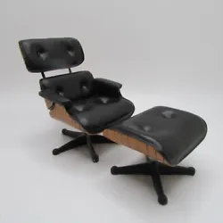 Great lounge chair for your dollhouse. Lounge Chair. Modern style. looking for, send us a note. We may have it!