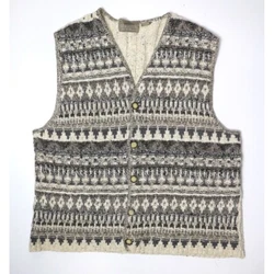 Very good condition with mild signs of wear. Size M approximate. Runs short.