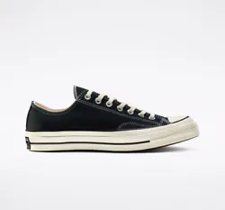 By 1970, the Chuck Taylor All Star evolved into one of the best basketball sneakers, ever. Ortholite insole cushioning...