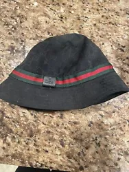Gucci Authentic Bucket Hat . Condition is Pre-owned. Shipped with USPS Ground Advantage.