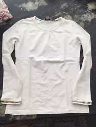 Authentique haut coton blanc Burberry 12 ans. Plus d étiquette de composition Règlement sous 24 h maxi