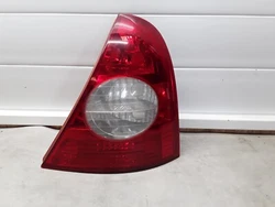 RENAULT CLIO 2 phase 2. Feu arrière droit pour.