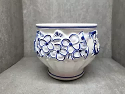 Bloom Right Ceramic Indoor Flower Pot In White And Blue. There is a teeny tiny fleabite chip on the rim of the planter...