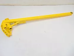 SP1 RH Trail Arm Yellow SM-08093YL-R.