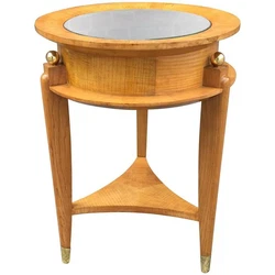 Matière : Sycomore. le miroir est dorigine et peut être remplacé. ouvre par un tiroir en ceinture. Diamètre : 45.