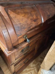 ANTIQUE VICTORIAN BURL WALNUT CYLINDER ROLL SECRETARY DESK. THIS IS AGORGEOUSVICTORIAN CYLINDER ROLL SECRETARY DESK...