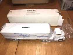 DRAGICH AUTO LITERATURE 1992 ERTL 1950 CAB Chevy Semi Tractor Trailer NEVER OPENED till these pics NOS