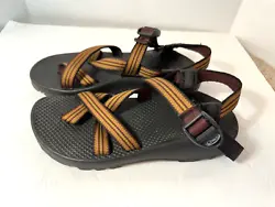 Chaco Z2 strappy sandal womens size 9 black sole with burgundy/orange/mustard stripe strap.  In overall great...