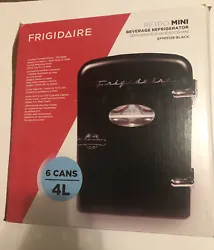 Frigidaire-Mini Retro Beverage Refrigerator Black 8.5