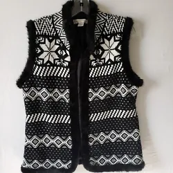 Add to your winter wardrobe, this cozy and warm Fair Isle patterned vest by CJ Banks. Length: 26.75