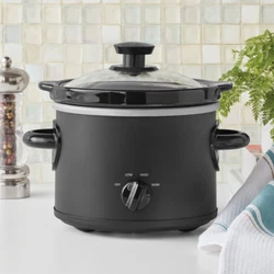 The 2 quart capacity is ideal for singles, couples, or small families where smaller portions are preferred. The black...