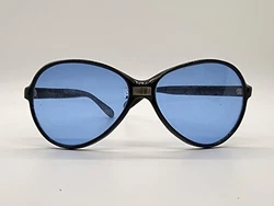 PAIR OF SUNGLASSES. NEVER USED. SALE IS FOR.