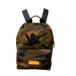 louis vuittons supreme Camouflage Backpack.