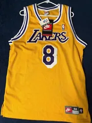 Nike Authentic Kobe Bryant vintage jersey size 48 XL new with tags 90s.