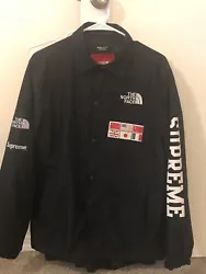 Supreme X Northface Maps Jacket. Pre owned. Small hole in left pocket. Comes w/ detachable hood. 9/10. Size medium.