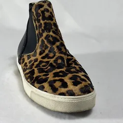Sam Edelman Margot Pull On Sneakers Leopard Print Real Fur Chelsea Boots Sz 10.