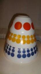 Charm Inspired by Pyrex --- see photo of the bottoms. no wear to dots --- see photos.