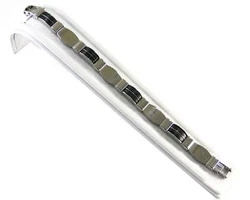Largeur : 10mm / Longueur : 21cm. Matière : Acier inoxydable. 100% NEUF !