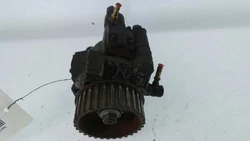 Pompe injection diesel pour RENAULT CLIO II 1.5 DCI 2004. CONSTRUCTEUR: 8200430599. Modèle: CLIO II. Nous pouvons le...