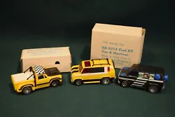 TCR Ho Cars 2 vans and a pickup truck in boxes untested 5A-2314 ford Rv Van & Sportvan + 5A-2308 P/U Truck.