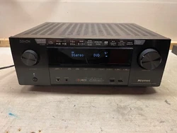Includes power cable.