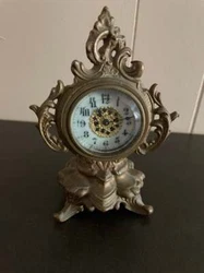 Antique Victorian winged clock.