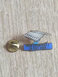 Pins pins Badge   Vendu comme sur les photos de lannonce en ligne sur notre boutique retroandco eBay  Plein dautres...