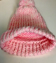 COLOR PINK WHITE. SIZE 6 - 12 MONTH.