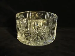 WATERFORD MILLENIUM CRYSTAL BOWL. VERY GOOD CONDTION.