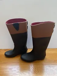 Tommy Hilfiger Black Tall Womens Rain Coreen Boots Size 6Boots are in good condition. It only has a few scratches in...