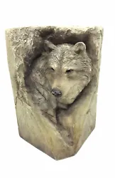 Mill Creek Studios D. Morales 2004 Wolf Sculpture MCSI 3.5”. Pre-owned but in very great condition. Check the photos...