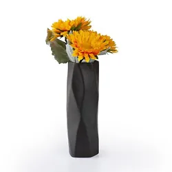 Fill them with gorgeous and colorful flowers or artificial flowers to make them look sophisticated and fun. -Exquisite...