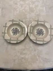 Both of these bowls are in excellent used condition, with no signs of wear. Will be glad to combine shipping with my...