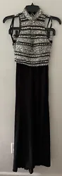 Jovani 2-Piece Skirt & TopEvening Wear Formal Prom WeddingWomen’s Size 00Color: Black with Silver Beading and...